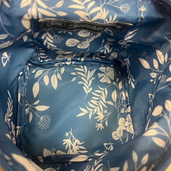 Lug - Blue and White Floral Twinkle Box Jewelry Organizer - Picture 12 of 12